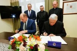 Podpisanie listu o współpracy pomiędzy województwem kujawsko-pomorskim a fundacją watykańską