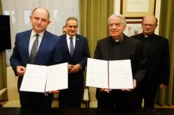 Podpisanie listu o współpracy pomiędzy województwem kujawsko-pomorskim a fundacją watykańską