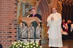 Kanoniczne objęcie diecezji przez bpa Wiesława Śmigla