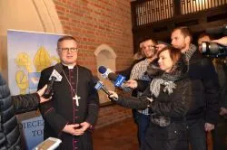 Kanoniczne objęcie diecezji przez bpa Wiesława Śmigla