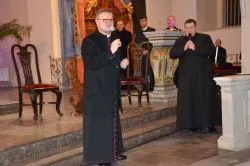 Czuwanie przed ingresem bpa Wiesława Śmigla