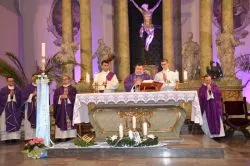Czuwanie przed ingresem bpa Wiesława Śmigla