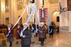 Bp Wiesław Śmigiel zawierzył swoją posługę i diecezję Matce Bożej Nieustającej Pomocy