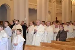 Bp Wiesław Śmigiel zawierzył swoją posługę i diecezję Matce Bożej Nieustającej Pomocy
