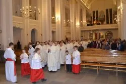 Bp Wiesław Śmigiel zawierzył swoją posługę i diecezję Matce Bożej Nieustającej Pomocy