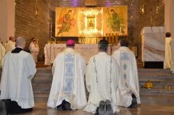 Bp Wiesław Śmigiel zawierzył swoją posługę i diecezję Matce Bożej Nieustającej Pomocy