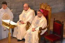 Bp Wiesław Śmigiel zawierzył swoją posługę i diecezję Matce Bożej Nieustającej Pomocy
