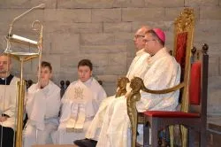 Bp Wiesław Śmigiel zawierzył swoją posługę i diecezję Matce Bożej Nieustającej Pomocy