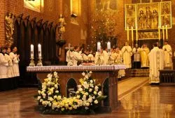 Pasterka z bp. Wiesławem Śmiglem