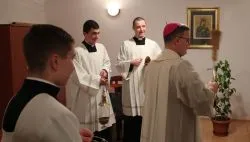 Bp Wiesław Śmigiel z kolędą w seminarium