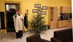Bp Wiesław Śmigiel z kolędą w seminarium