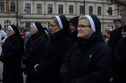 Droga Krzyżowa ulicami Torunia