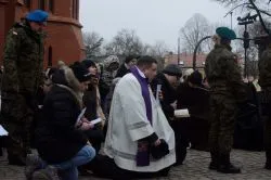 Droga Krzyżowa ulicami Torunia