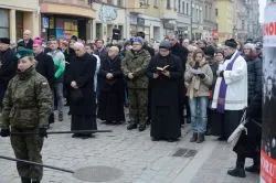 Droga Krzyżowa ulicami Torunia