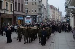 Droga Krzyżowa ulicami Torunia