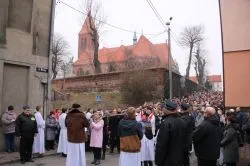 Droga Krzyżowa ulicami Wąbrzeźna
