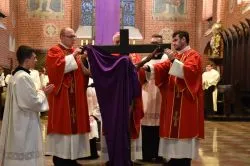 Liturgia Męki Pańskiej w toruńskiej katedrze