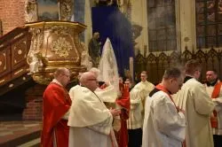 Liturgia Męki Pańskiej w toruńskiej katedrze