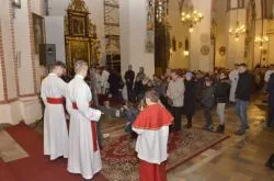 Liturgia Męki Pańskiej z bp. Wiesławem Śmiglem