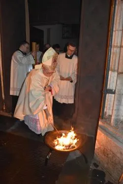 Wigilia Paschalna w toruńskiej katedrze