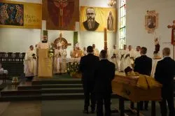 Pogrzeb ks. prał. Andrzeja Klempa