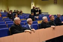 Międzynarodowa konferencja o poszukiwaniu prawdy