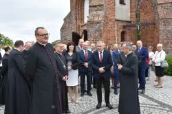 Nadanie im. kard. Stefana Wyszyńskiego Szkole Podstawowej w Sampławie