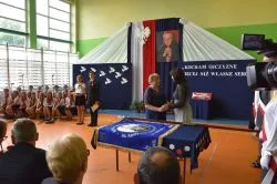 Nadanie im. kard. Stefana Wyszyńskiego Szkole Podstawowej w Sampławie