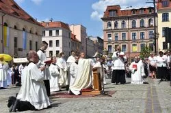 Boże Ciało z bp. Wiesławem Śmiglem