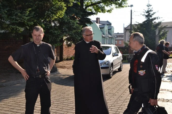 Motocyklowy rajd śladami Ojca Bernarda