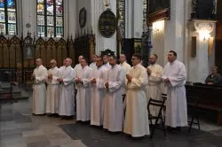 Nowi lektorzy stali