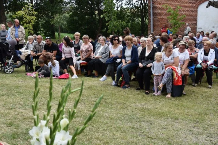 Koronacja wizerunku Matki Bożej Brzemiennej w Chełmoniu