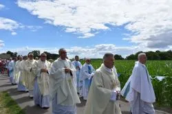 Koronacja wizerunku Matki Bożej Brzemiennej w Chełmoniu