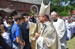 Koronacja wizerunku Matki Bożej Brzemiennej w Chełmoniu