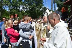 Koronacja wizerunku Matki Bożej Brzemiennej w Chełmoniu