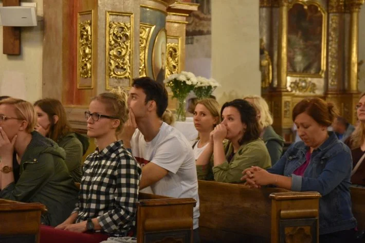 Msza św. podczas Song of Songs