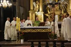 Msza św. podczas Song of Songs
