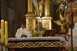 Msza św. podczas Song of Songs