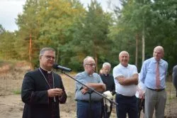 Poświęcenie terenu pod budowę w toruńskiej parafii św. Andrzeja