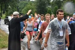 Bp Wiesław odwiedził pielgrzymów