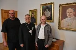 Bp Wiesław odwiedził pielgrzymów