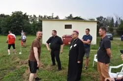 Bp Wiesław odwiedził pielgrzymów