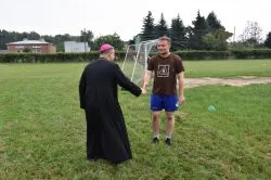 Bp Wiesław odwiedził pielgrzymów