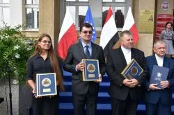Medale dla zasłużonych dla Niepodległej