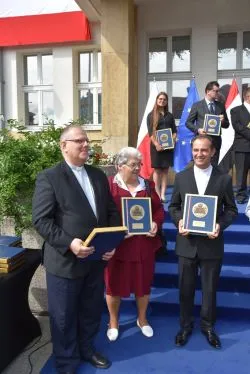 Medale dla zasłużonych dla Niepodległej