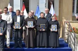 Medale dla zasłużonych dla Niepodległej