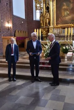 Wręczenie nagrody im. ks. Janusza Pasierba