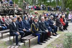 Uroczystości patriotyczne w Raciniewie