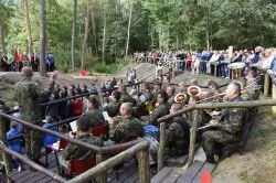 Uroczystości patriotyczne w Raciniewie