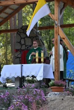 Uroczystości patriotyczne w Raciniewie